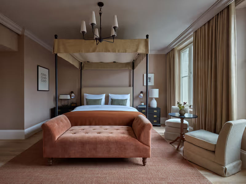 1.-The-Junior-Suite-Web-250128-Templeton